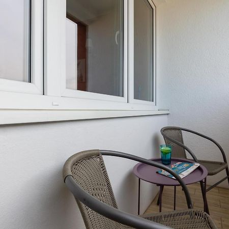 Apartaments Solec 79 By Noclegi Renters Varšava Exteriér fotografie